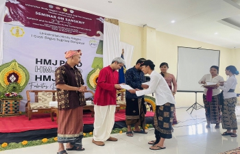 Sanskrit Seminar at UHN Sugriwa