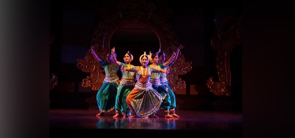  Performance of Odissi Dance by Gunjan Dance Academy at Ksirarnawa Hall, Art Centre Denpasar