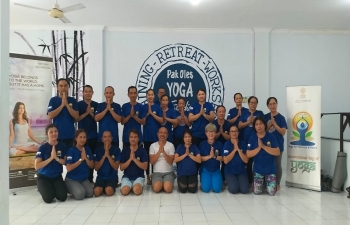 Pre-IDY with Pak Oles Yoga Studio