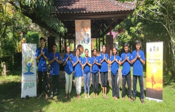 Pre-IDY with Ashram Gandhi Puri